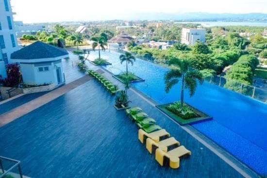 Mactan Newtown Beach Condo Lapu-Lapu City Exterior foto